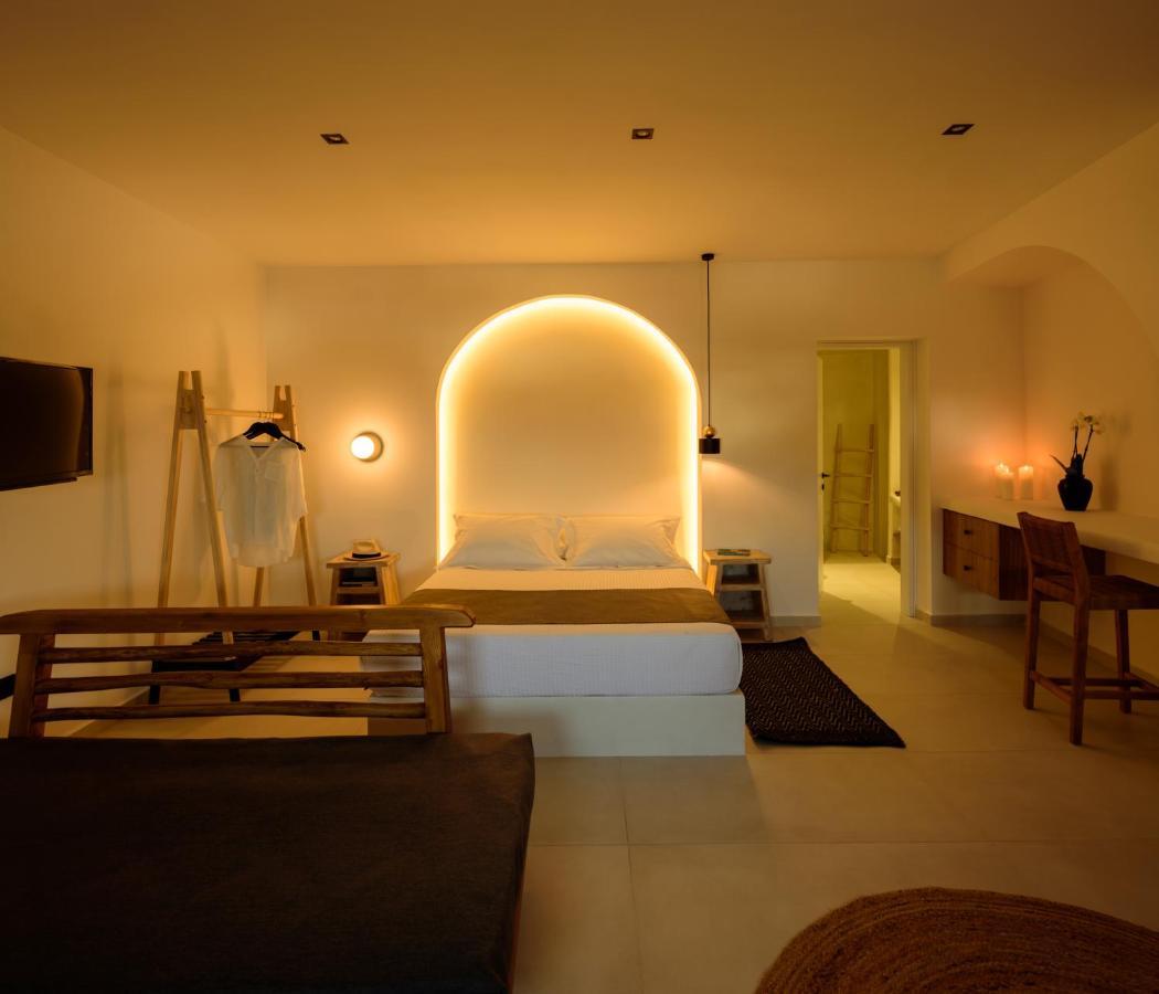 Ryolithos Suites Foinikia  Ngoại thất bức ảnh