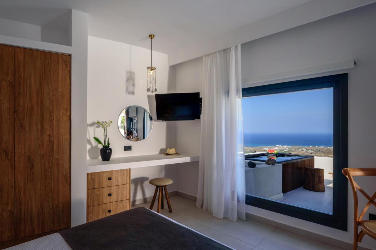 Ryolithos Suites Foinikia  Ngoại thất bức ảnh